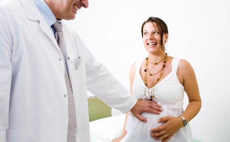 donna incinta dal medico