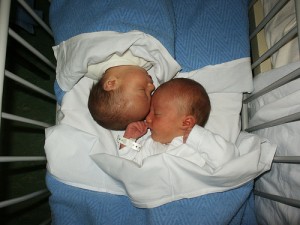 gemelli che dormono