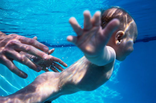 Neonato nuoto